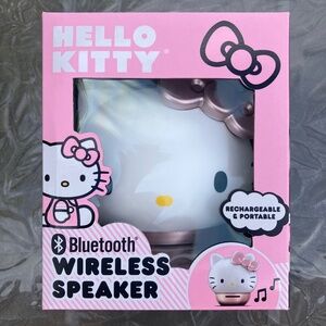 Hello Kitty by Sanrio White w. Metallic Pink Bluetooth Wireless Speaker w. Cord
